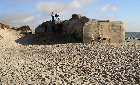 Concrete Sea Bunker 02